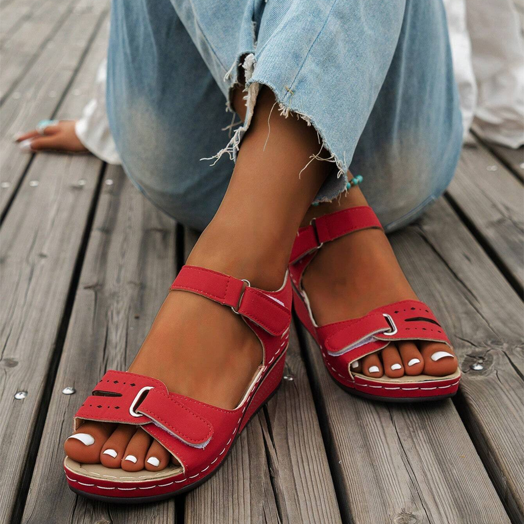 Nolwenn™ - Sandales Sport à Talon Compensé Confortables et Élégantes