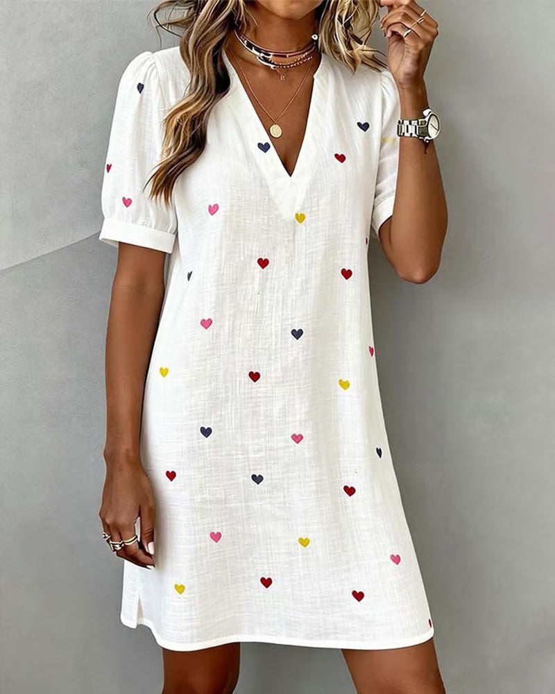 Tivoria™ - Robe femme courte col V imprimé cœurs coton lin manches courtes