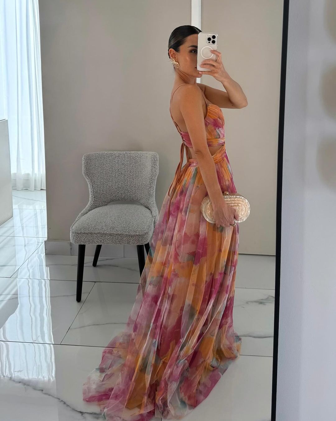 Helena™ - Robe Maxi Femme Fluide Décolleté V Bretelles Fines Élégance Florale
