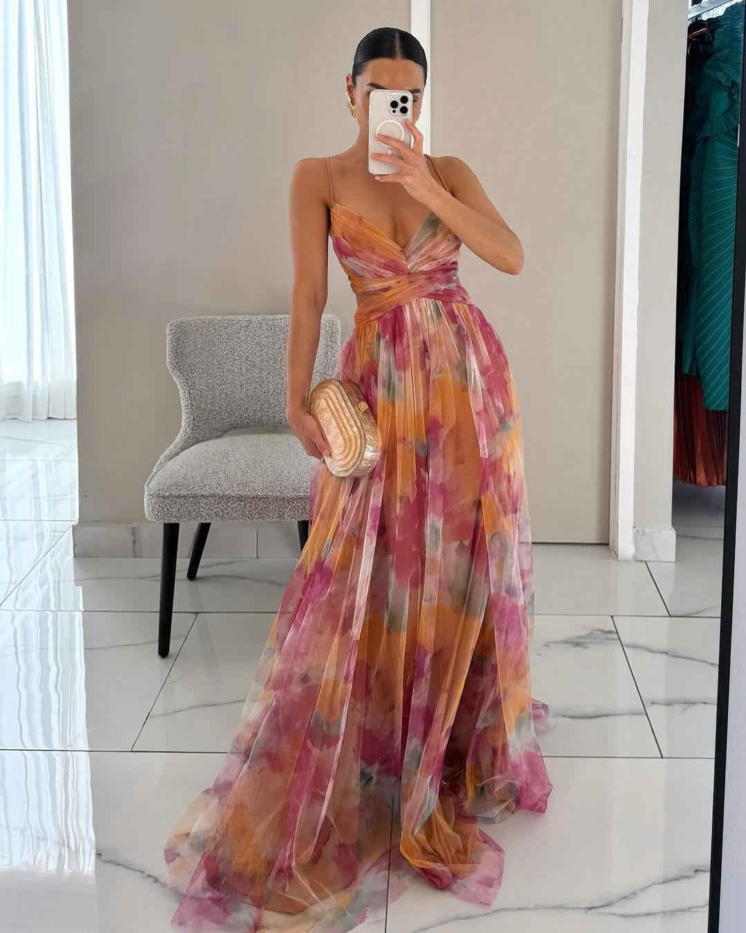 Helena™ - Robe Maxi Femme Fluide Décolleté V Bretelles Fines Élégance Florale