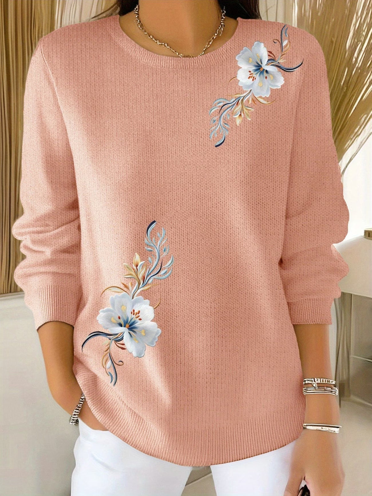 Yenthe - Pull femme rouge à fleurs imprimées et col rond