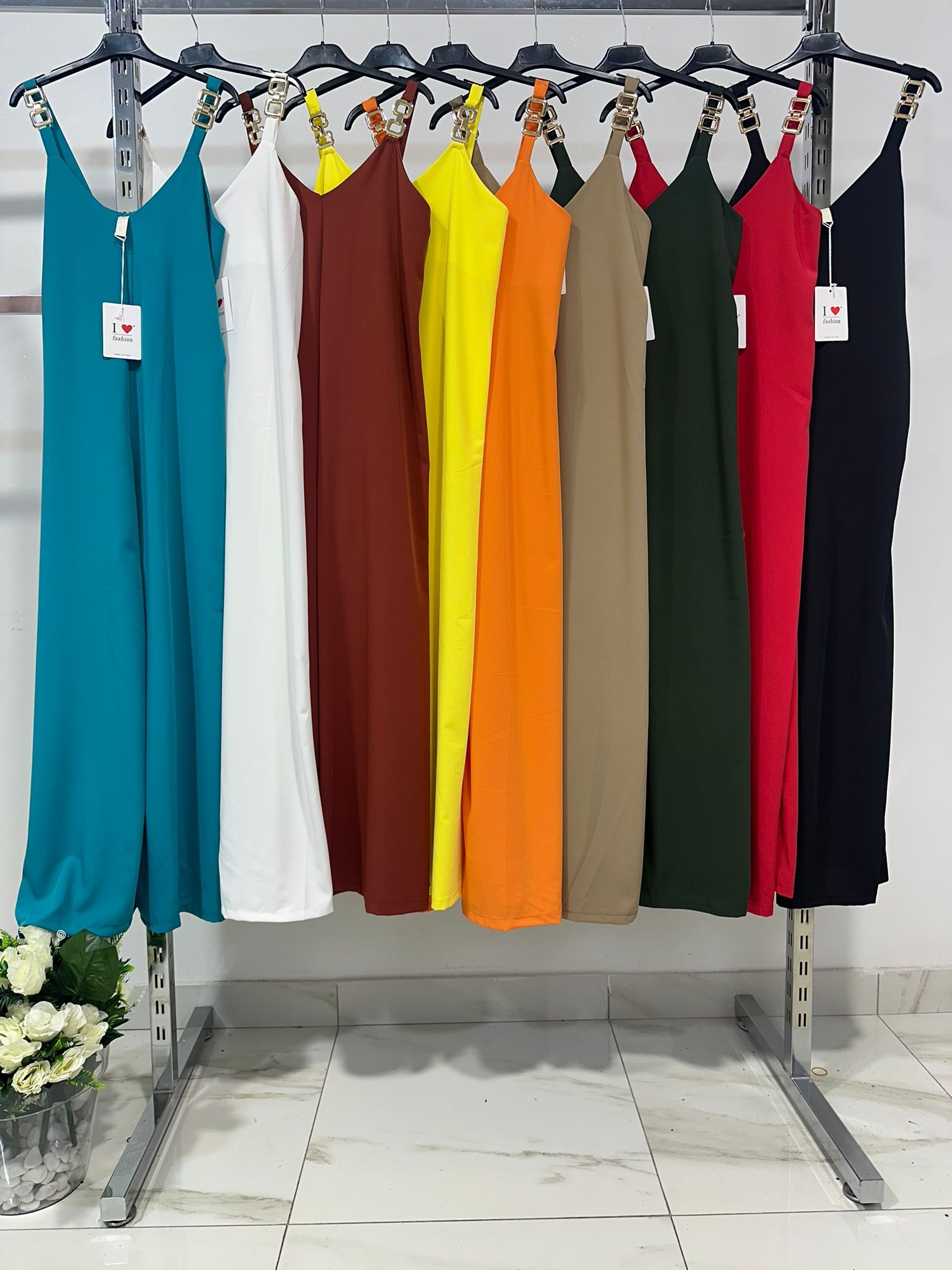 Iriana™ - Combinaison fluide avec boucles dorées