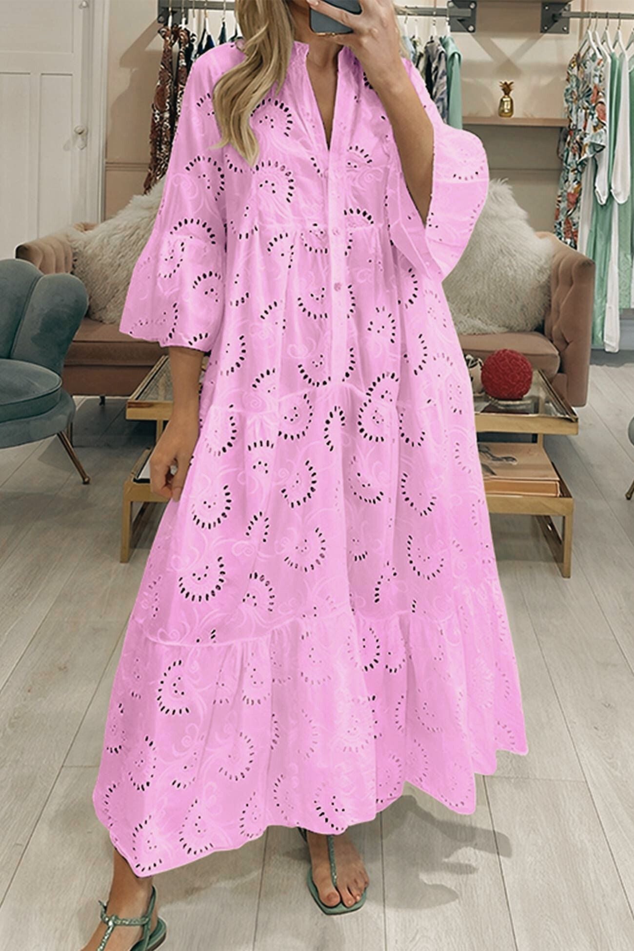 Noa™ - Robe en coton avec manches brodées et col en V
