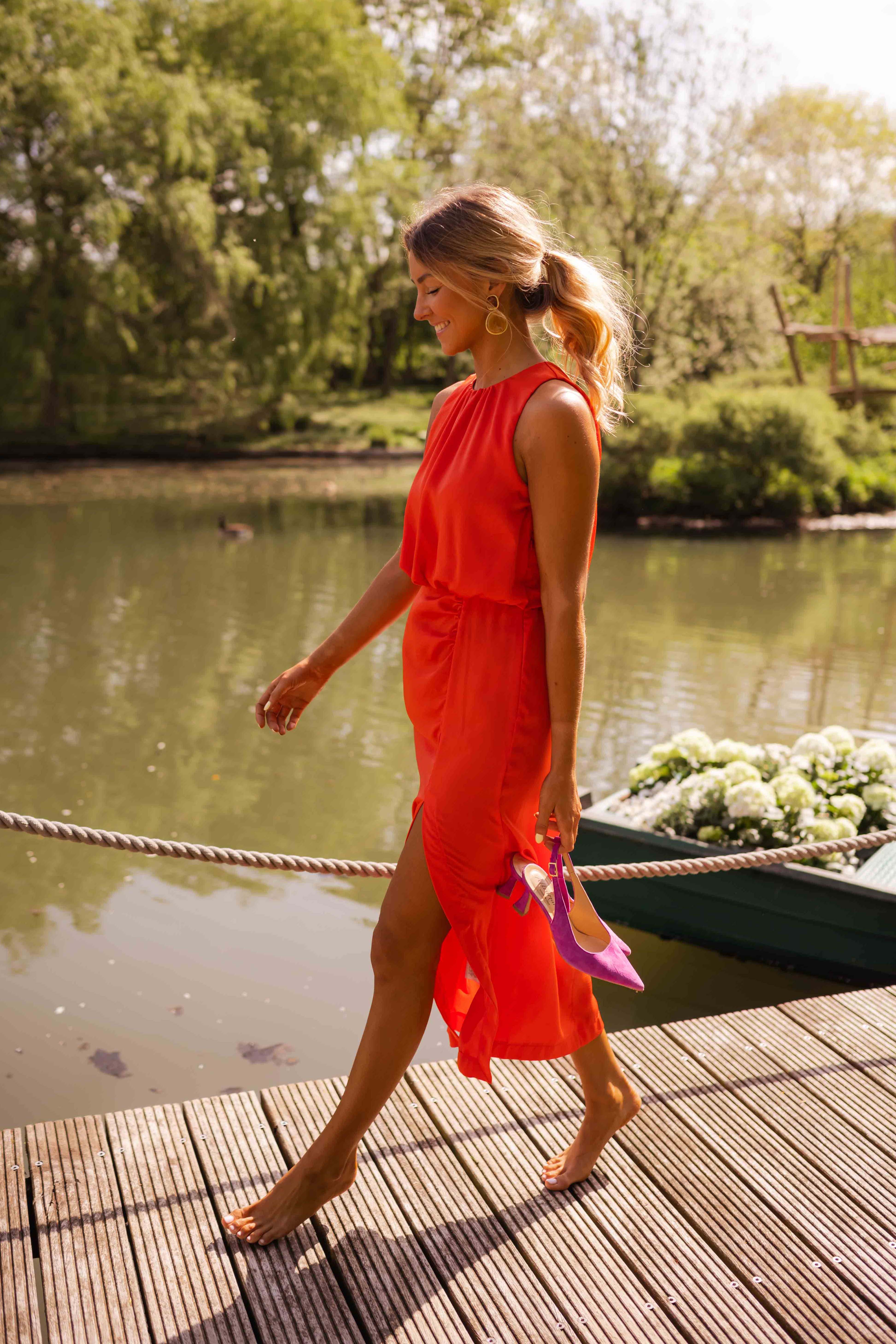 Anavella™ - Robe Midi d'Été Élégante au Design Fluide et Raffiné