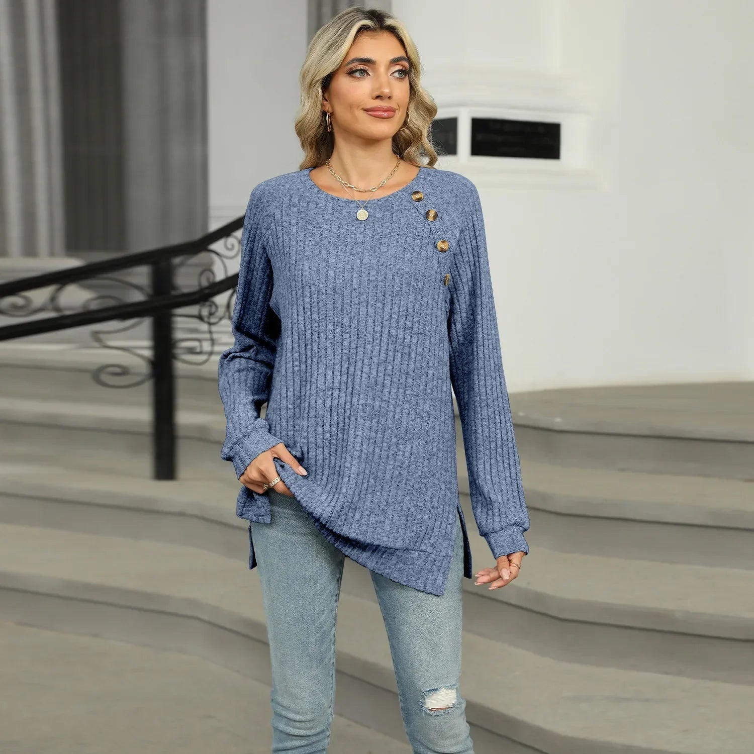 Aline™ - Pull élégant pour femme avec boutons décoratifs