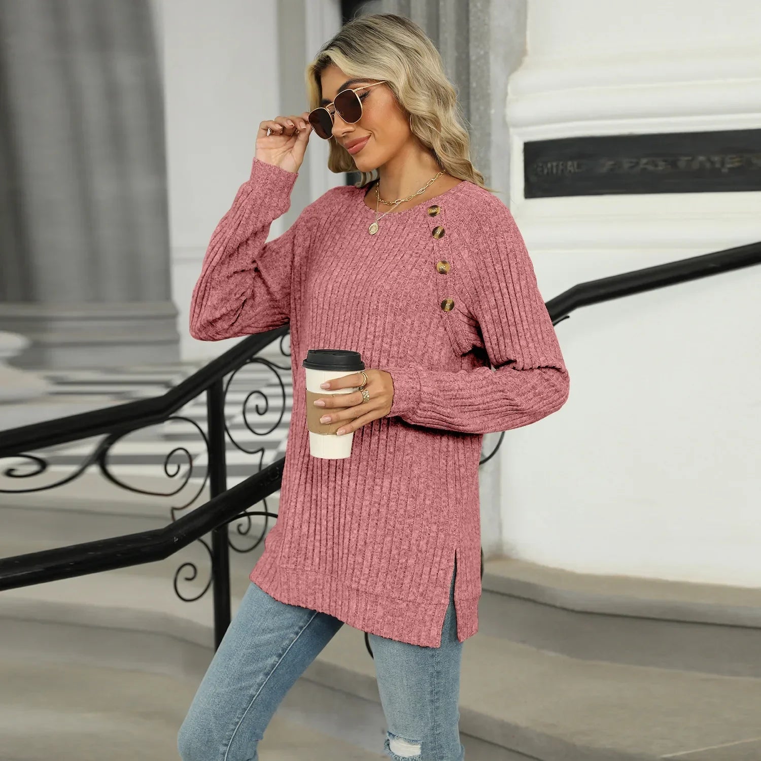 Aline™ - Pull élégant pour femme avec boutons décoratifs