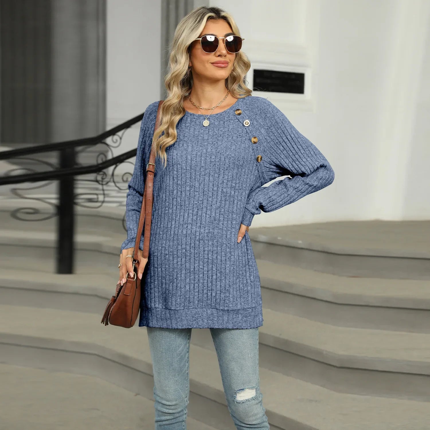 Aline™ - Pull élégant pour femme avec boutons décoratifs