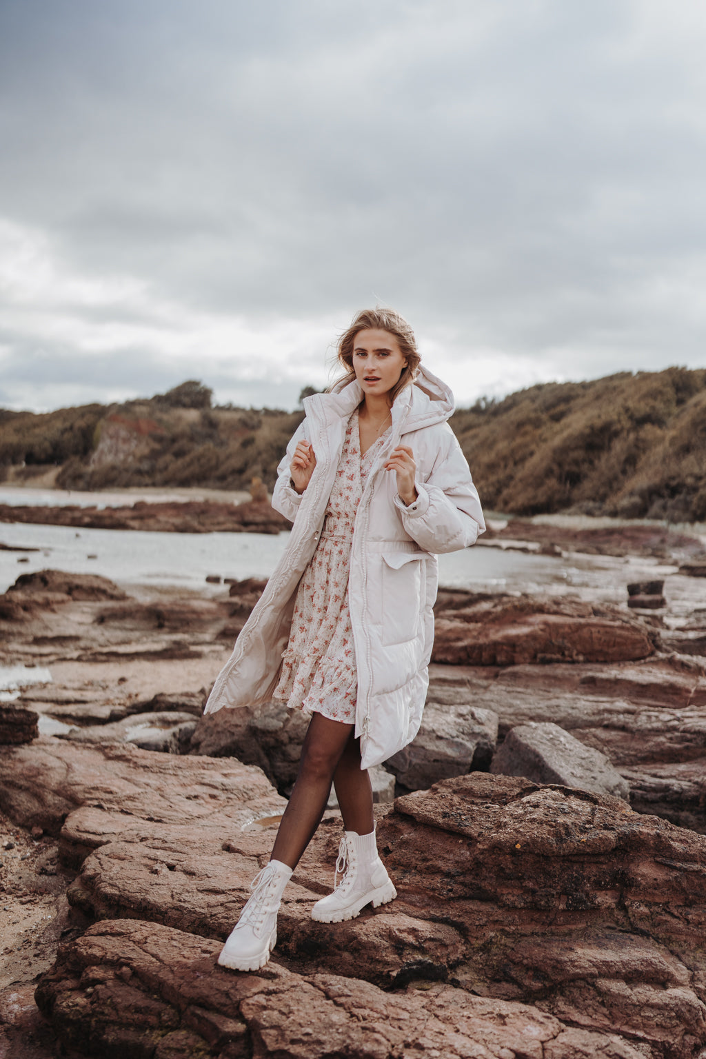 Lonneke™ - Manteau Long Femme Duvet avec Capuchon