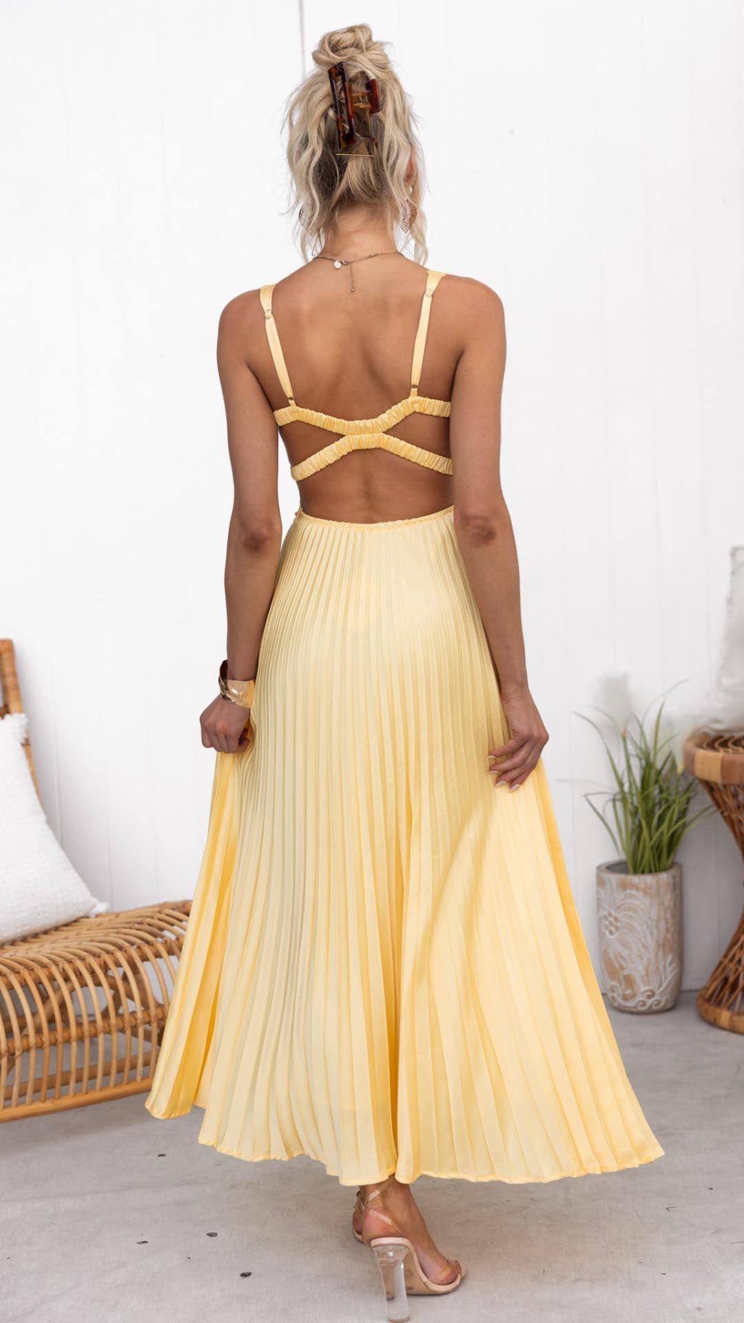 Darya™ - Robe Maxi Plissée Jaune à Décolleté en V