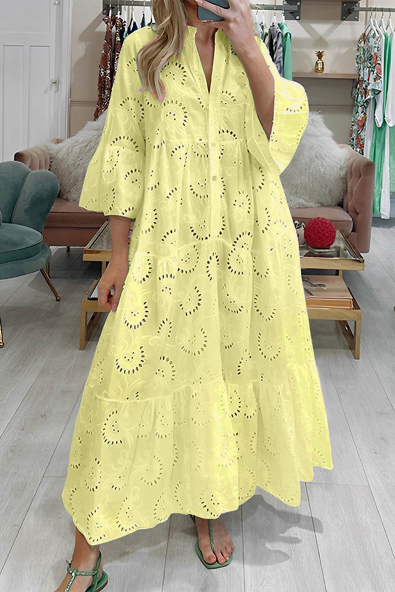 Noa™ - Robe en coton avec manches brodées et col en V