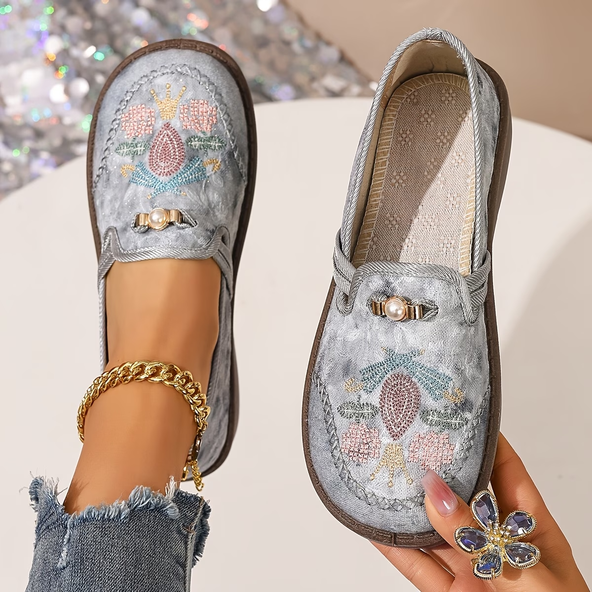 Fynora™ - Chaussures Femme Confort Quotidien Design Brodé Style Décontracté