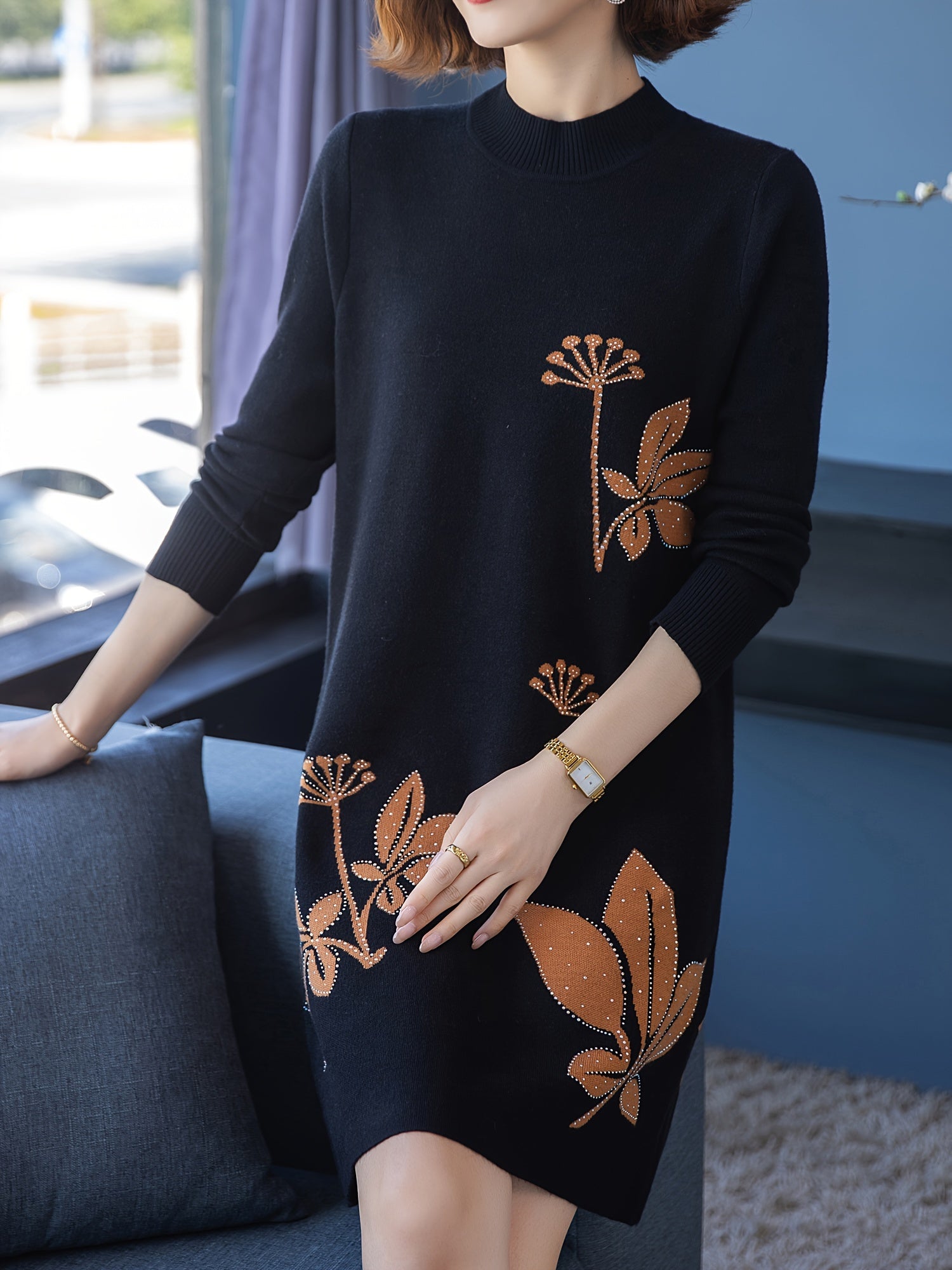 Lourdes™ - Robe pull fleurie élégante à col rond