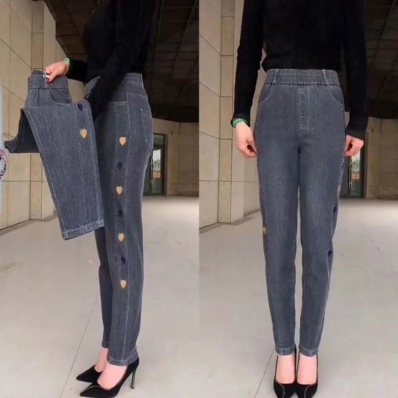 Soraya™ - Jeans hautement élastiques pour femmes avec broderie de motif cœur