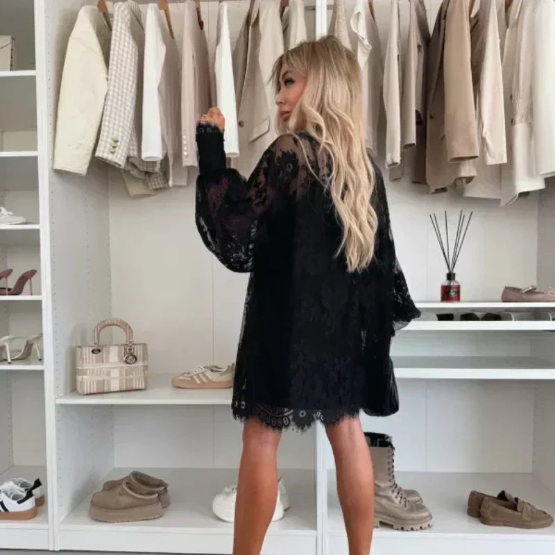 Fleur™ - Robe Mini Élégante en Dentelle avec Nœud