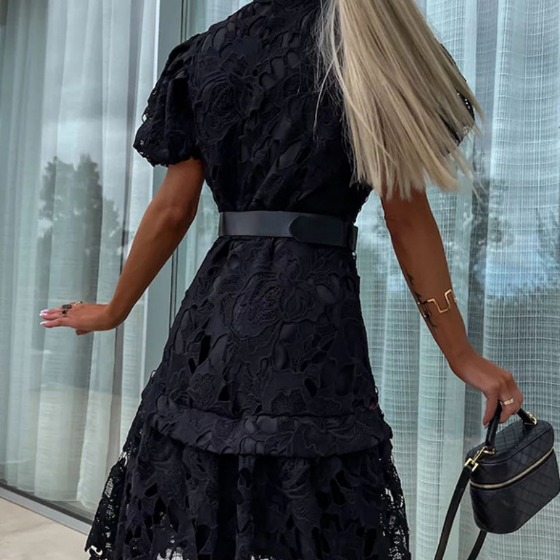 Nikita™ - Robe rétro à manches courtes en dentelle creuse pour femme