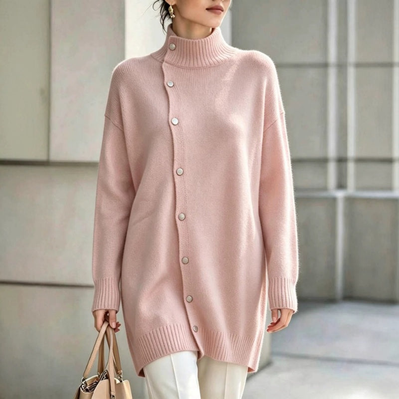 Clarinde - Pull femme en maille à col roulé avec boutons asymétriques