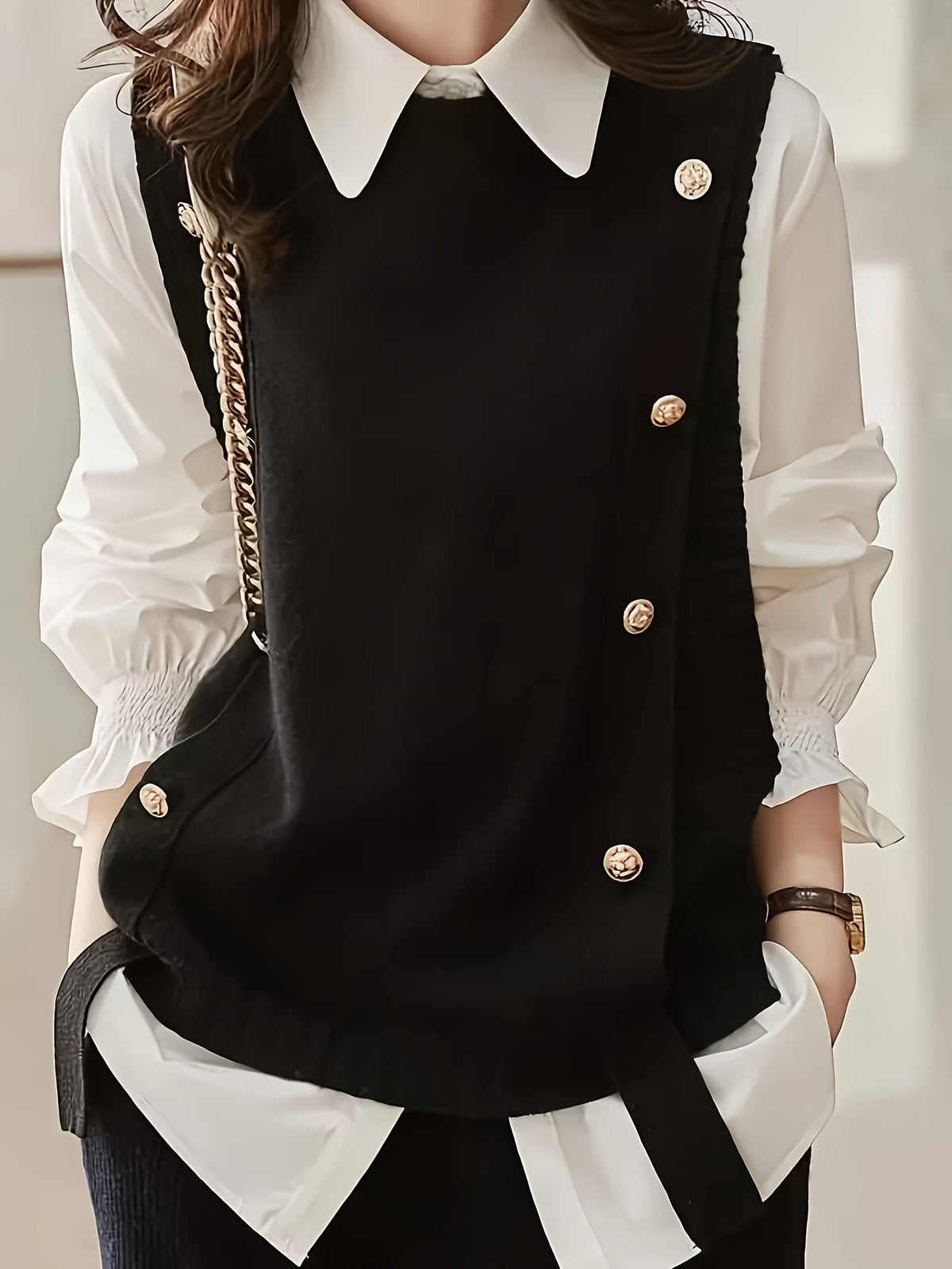 Maëlie - Gilet sans manches femme en maille à boutons décoratifs