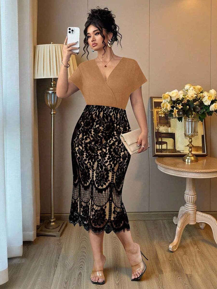 Ovelia™ - Robe Soirée Dentelle Taille Haute Col V Manches Courtes