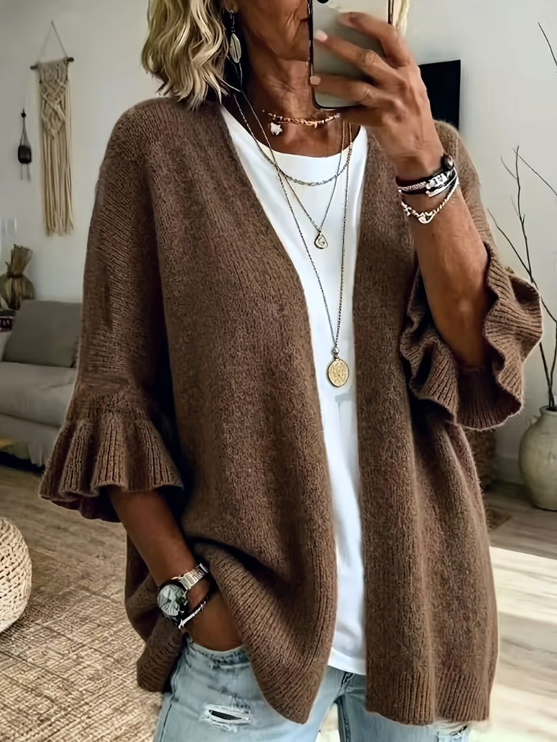 Frieda - Gilet femme tricoté ouvert avec manches volantes