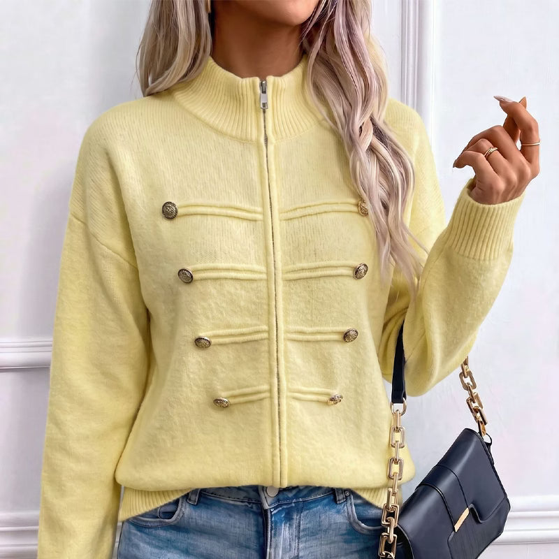 Teuntje - Gilet en maille femme à col montant zippé et boutons décoratifs