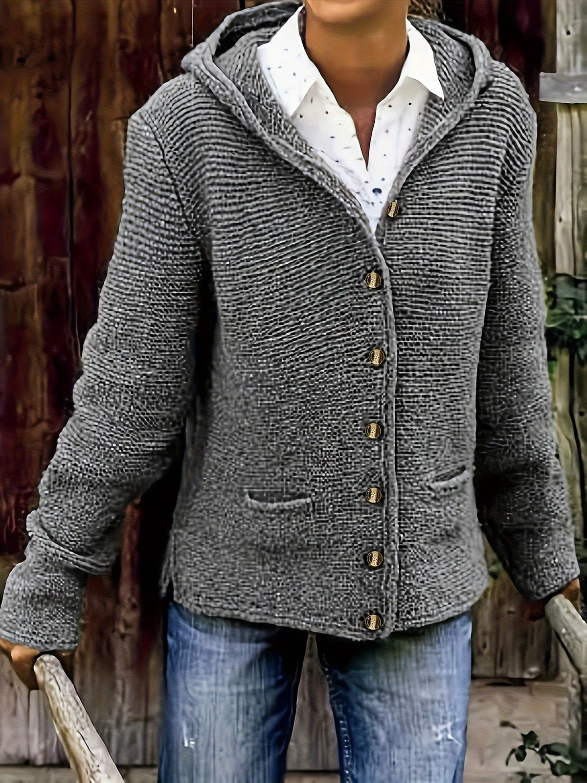 Maëline - Cardigan femme en grosse maille à capuche et boutons