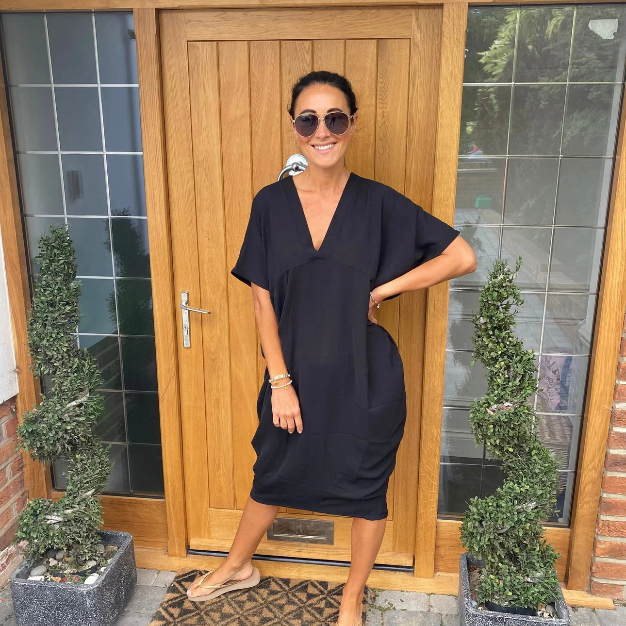 Dorelia™ - Robe Élégante et Chic avec Décolleté en V