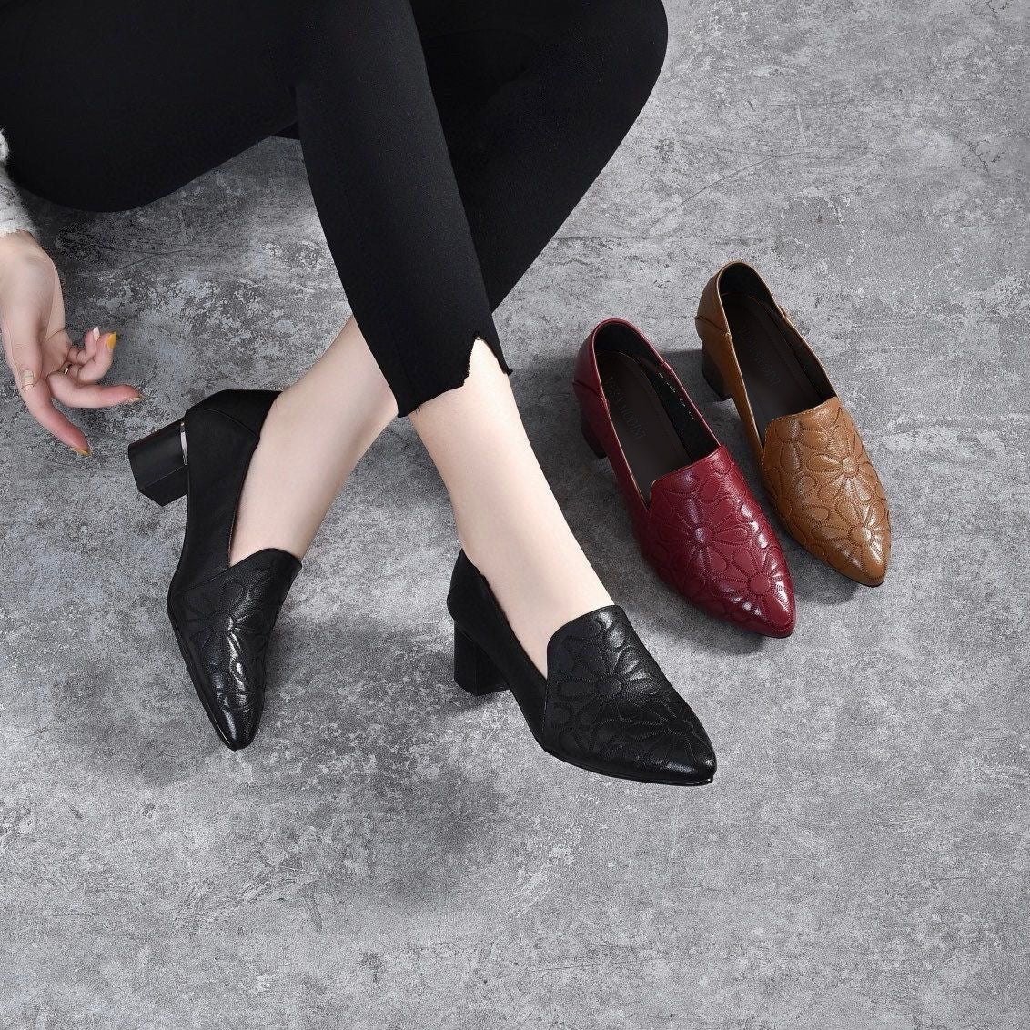Doralyn™ - Escarpins en Cuir Véritable à Broderies Élégantes