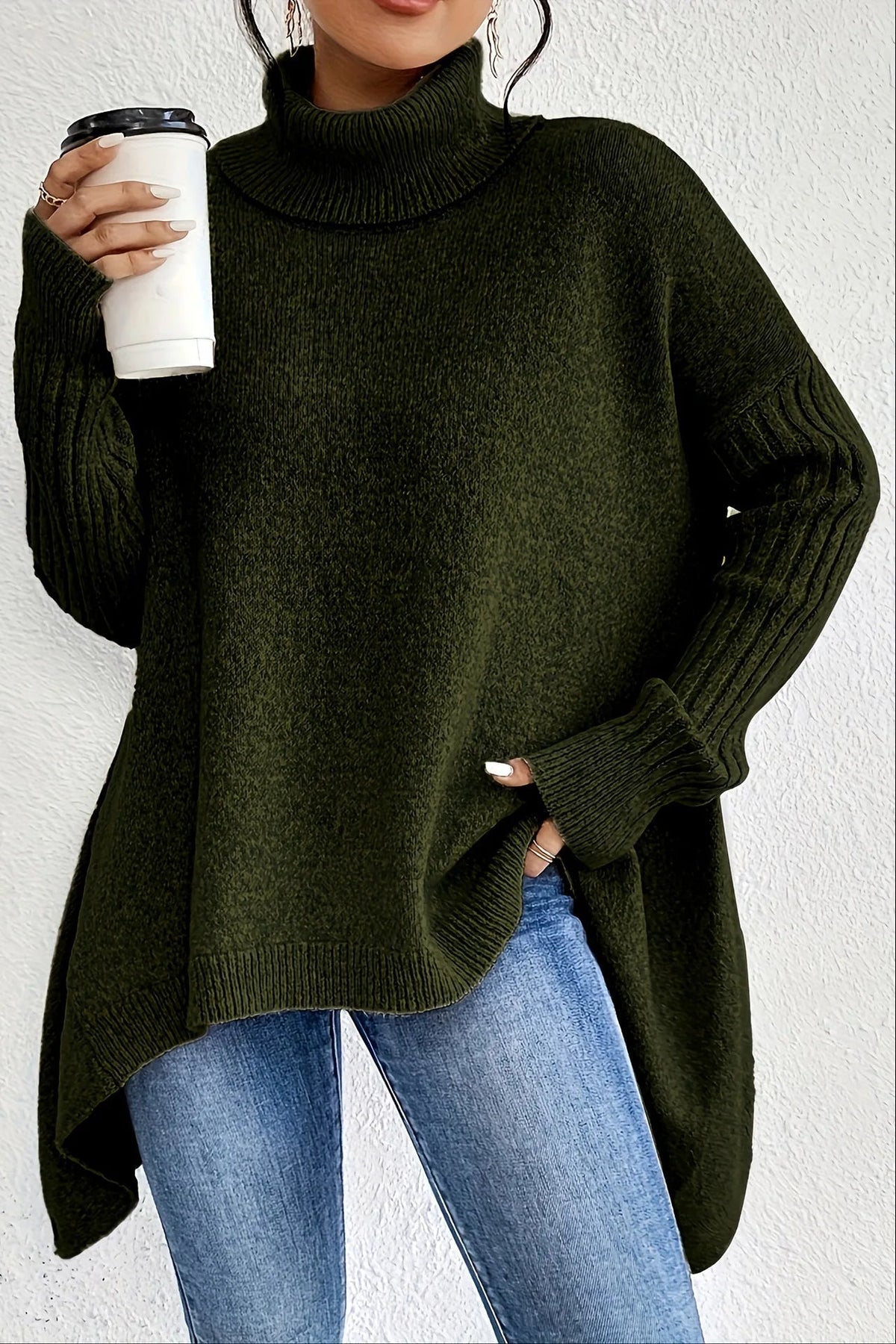 Léocadie - Pull femme oversize à col roulé en maille chaude