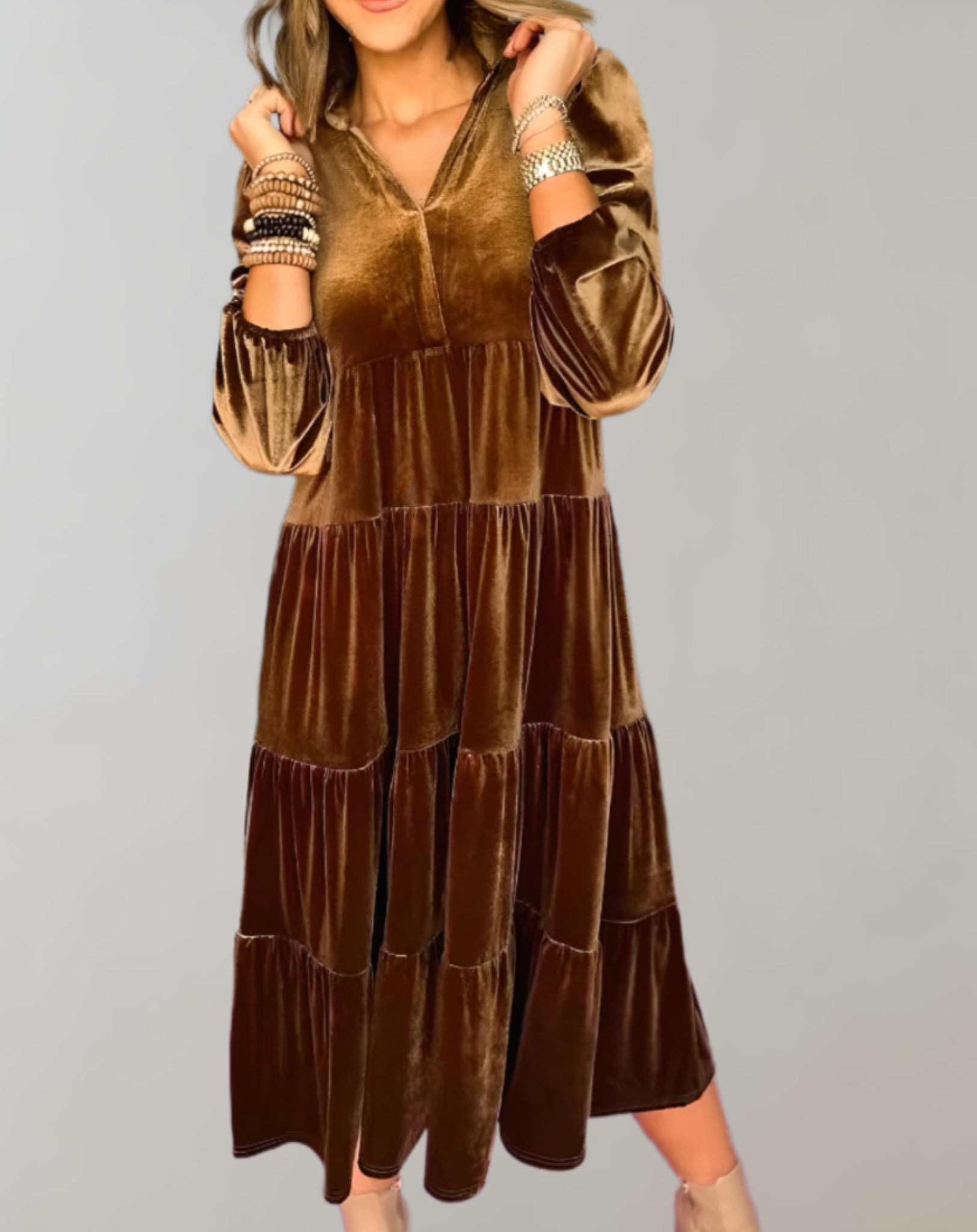 Louiza™ - Robe en velours fluide avec décolleté en V