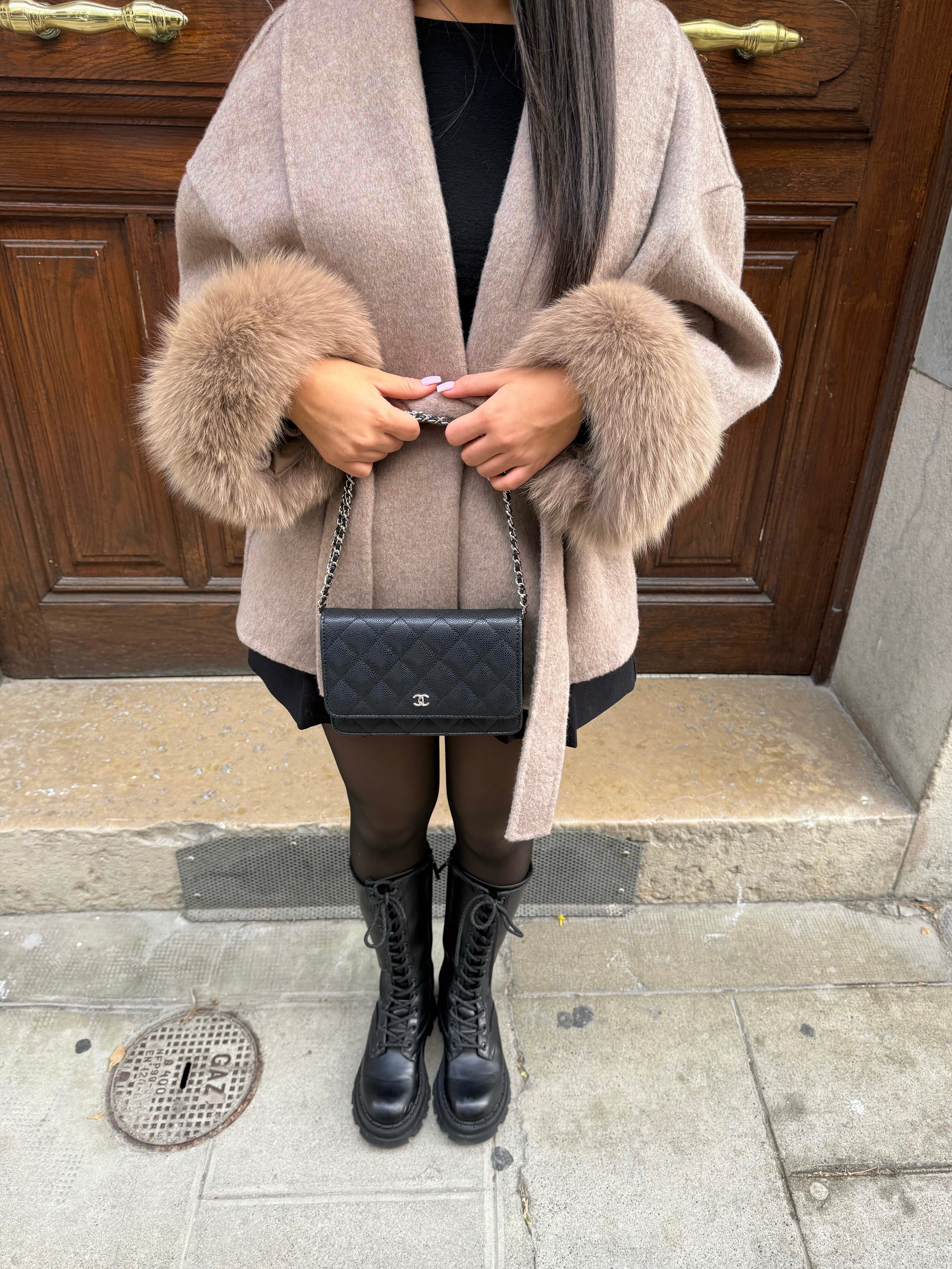Merel™ - Manteau Luxe en Peluche pour Hiver Élégant