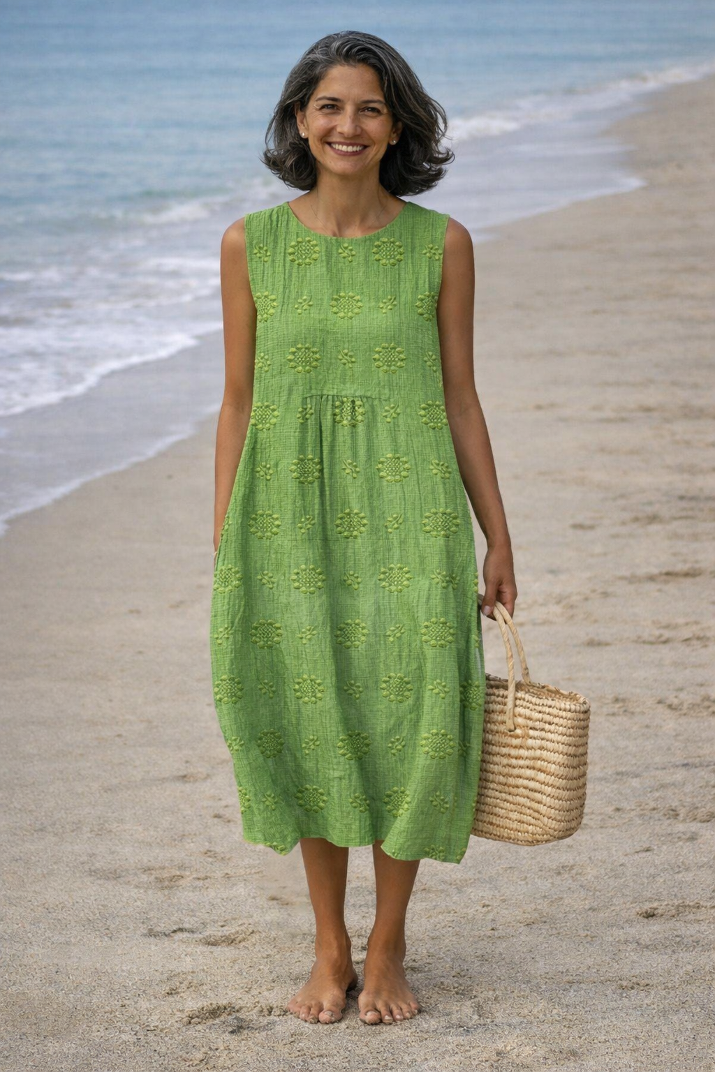 Ismeria - Robe midi femme brodée sans manches