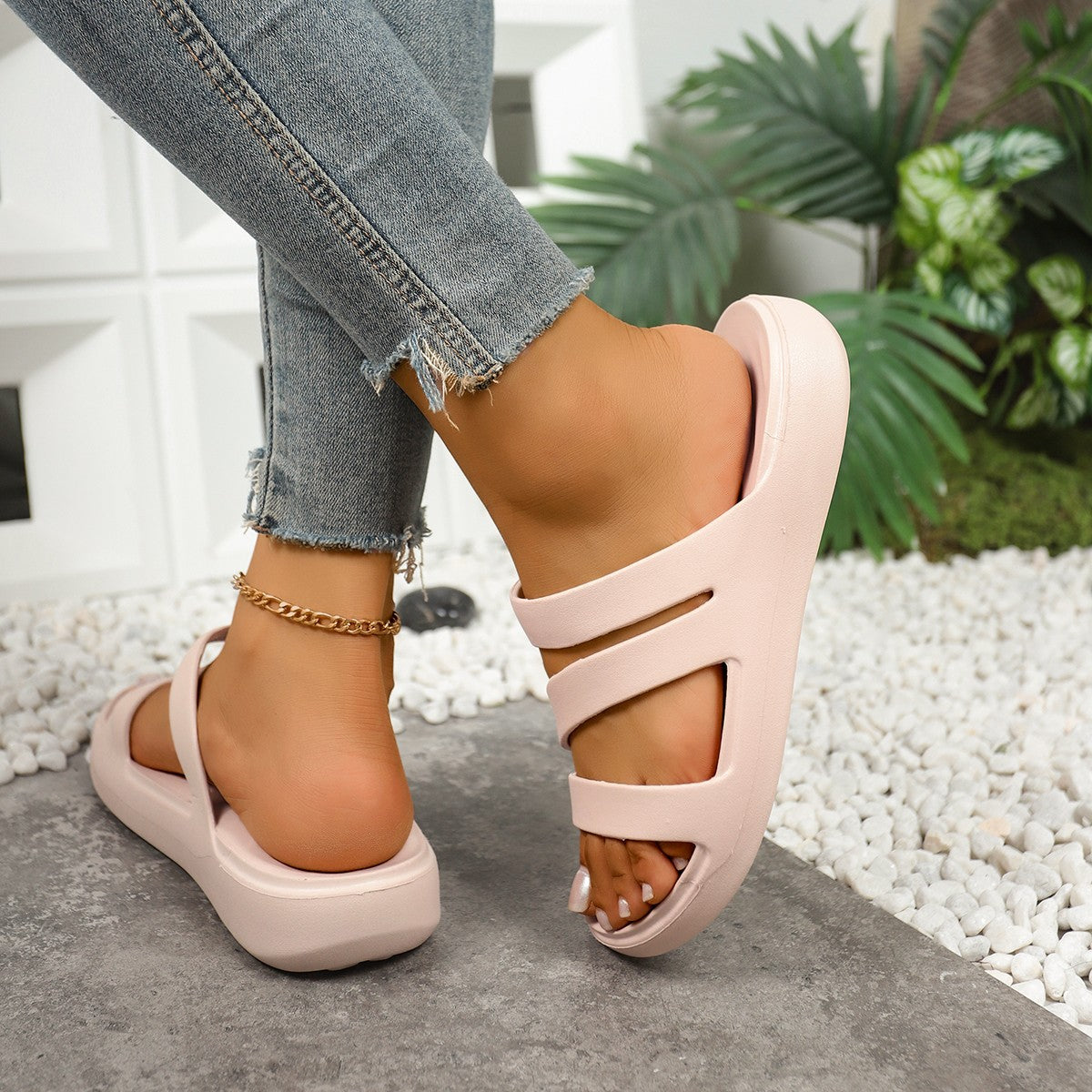 Sylaria™ - Sandales femme plateforme bandes croisées semelle EVA confort