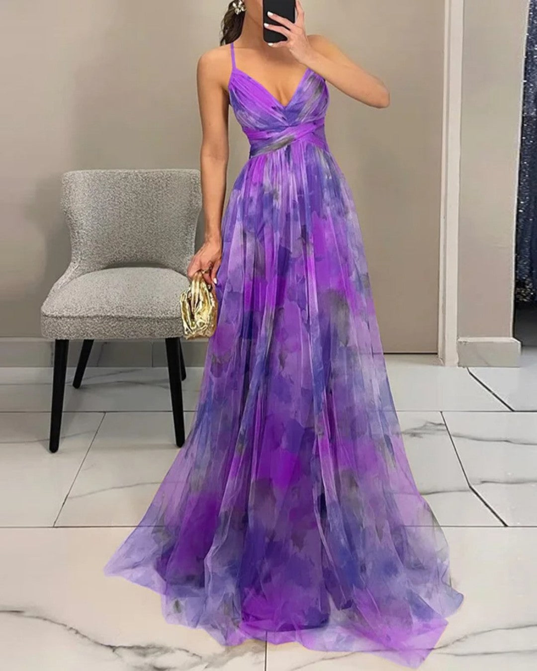 Helena™ - Robe Maxi Femme Fluide Décolleté V Bretelles Fines Élégance Florale