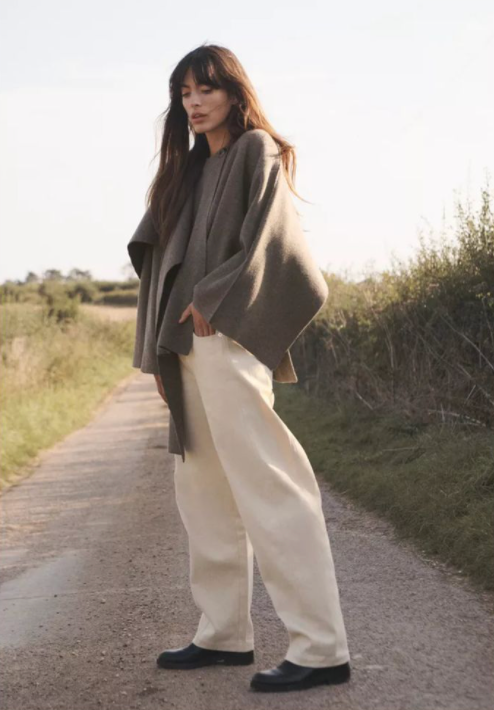 Lizzy™ - Elegante Cape d'hiver
