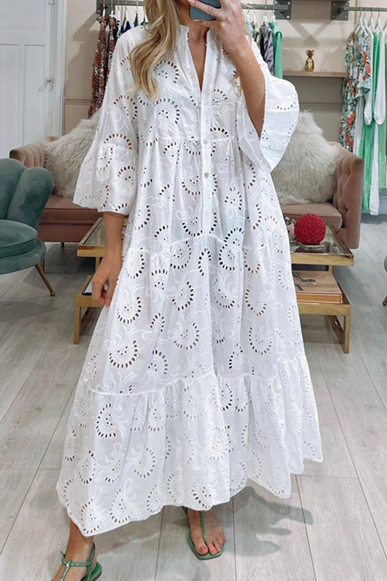 Noa™ - Robe en coton avec manches brodées et col en V