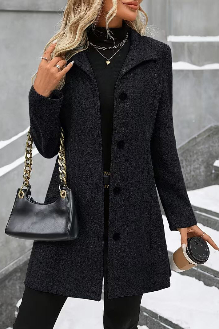 Brune - Manteau femme cintré à col classique et fermeture boutonnée
