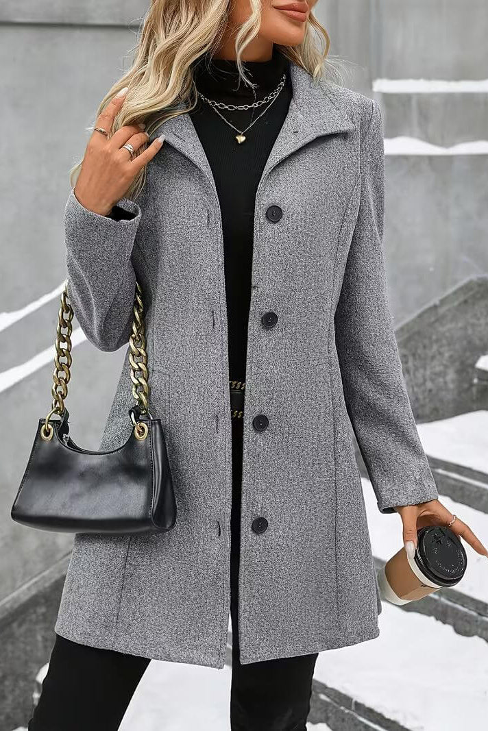 Brune - Manteau femme cintré à col classique et fermeture boutonnée