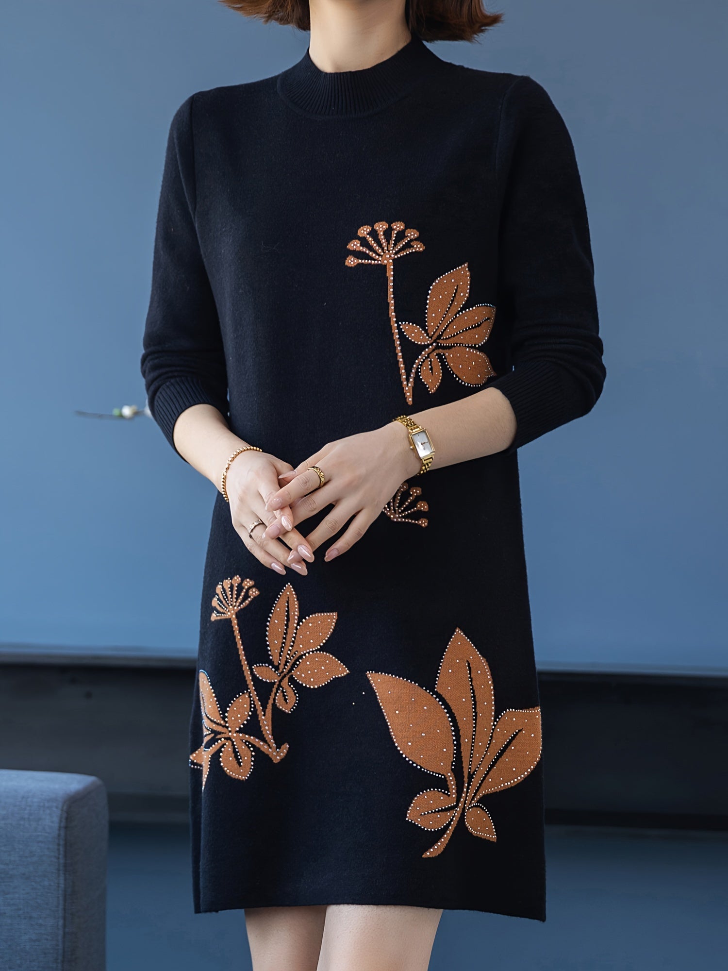 Lourdes™ - Robe pull fleurie élégante à col rond