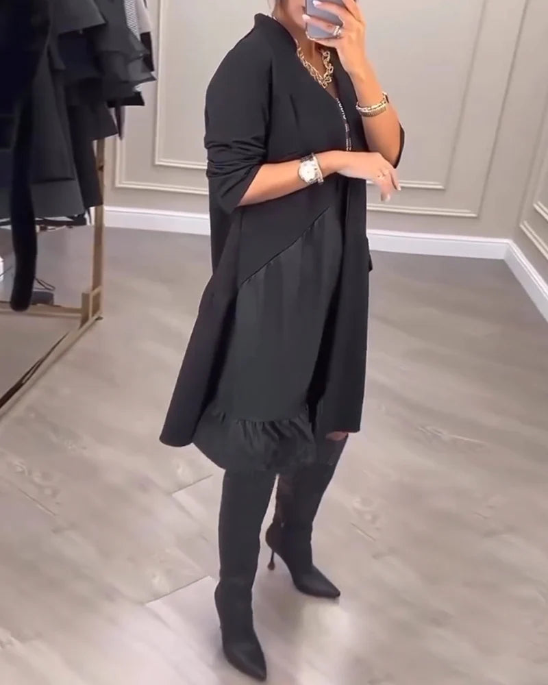 Elyssane™ - Robe fluide à l’allure artistique et col en V