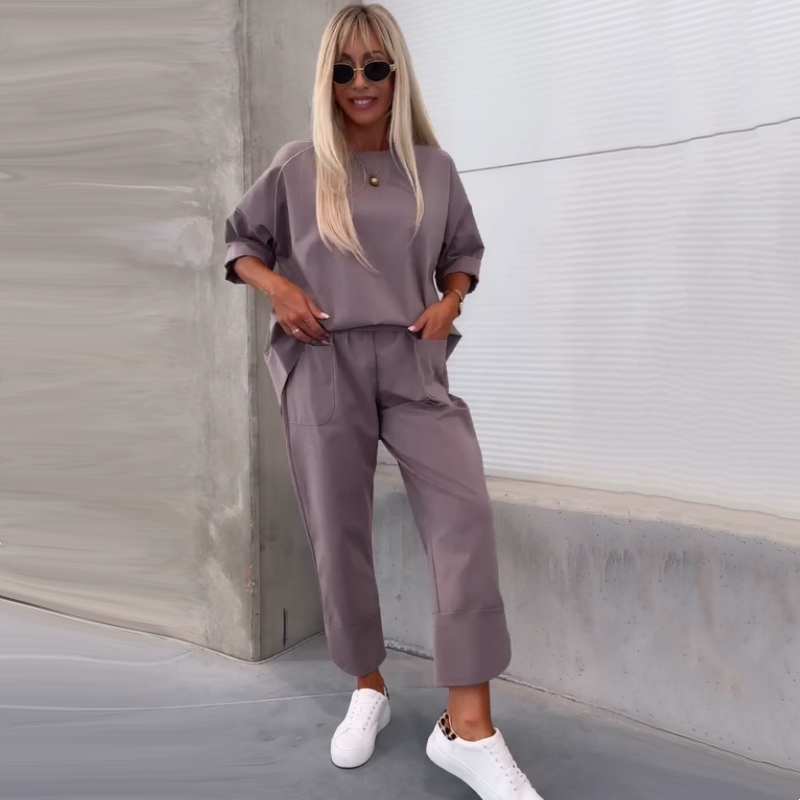Ilina™ - Ensemble Deux Pièces Haut à Manches Courtes et Pantalon