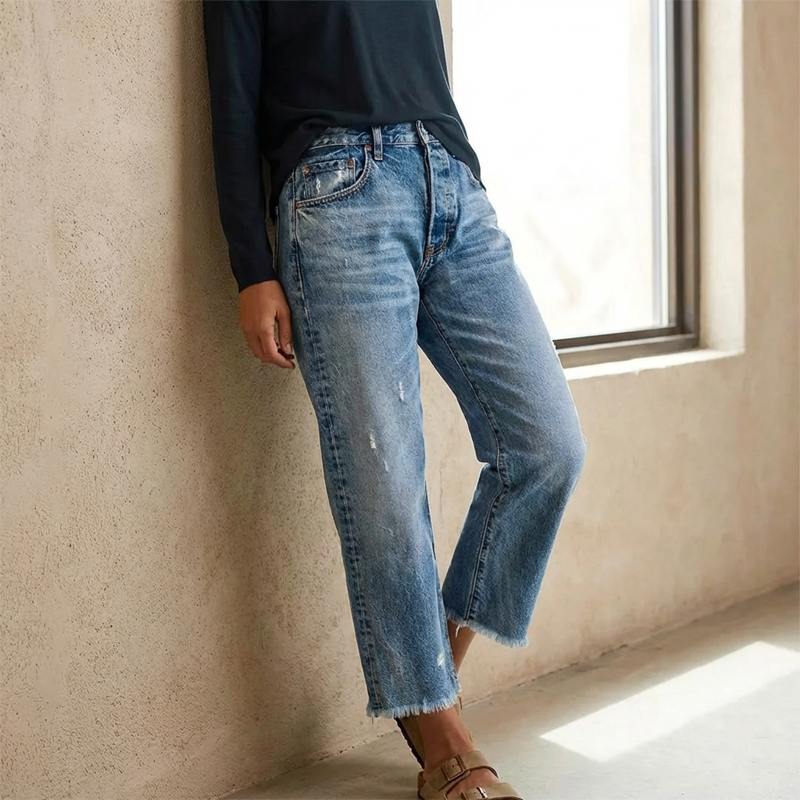 Cazira™ - Jean Femme Coupe Droite Cropped Denim Confort Moderne